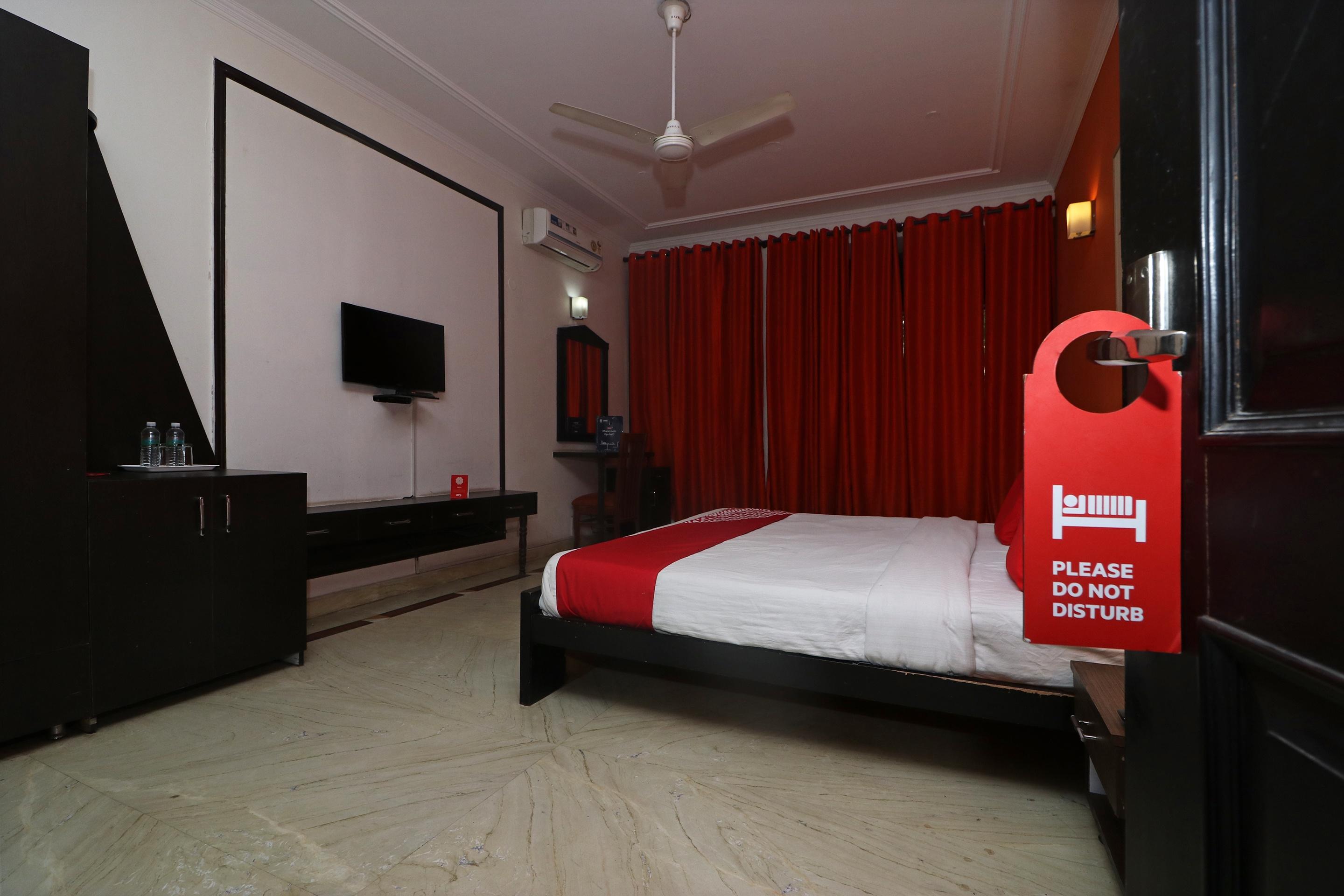 Super Hotel O Hare Rama Guest House New Delhi Extérieur photo