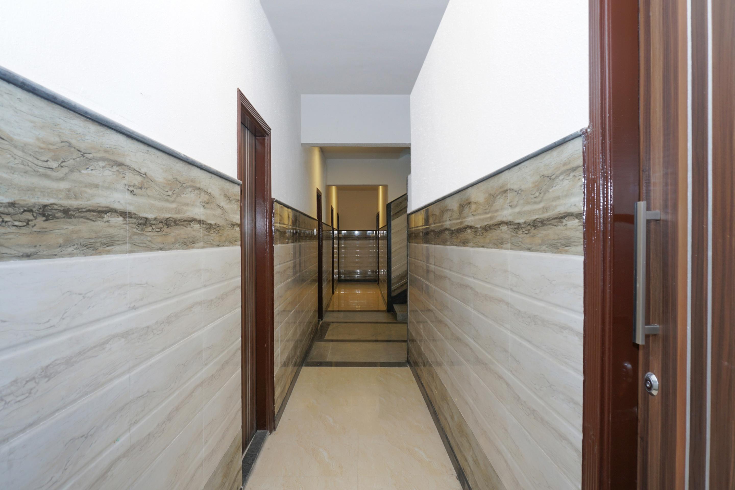 Super Hotel O Hare Rama Guest House New Delhi Extérieur photo